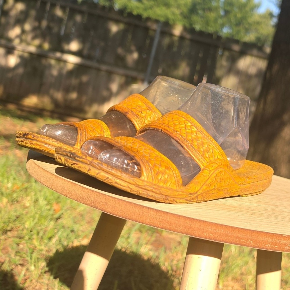 Pali Hawaii Classic Jesus Sandals Mustard Yellow Woven Two Strap Slides Size 9
